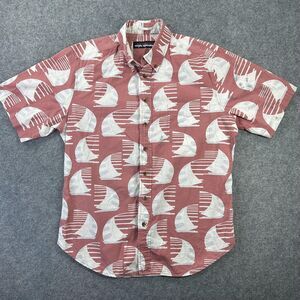 Reyn Spooner Shirt Mens Medium Pink Sailboat Hawaiian Aloha Short Sleeve Stain
